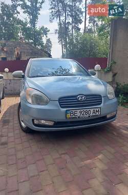 Седан Hyundai Accent 2008 в Киеве