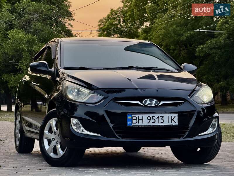 Седан Hyundai Accent 2012 в Одессе