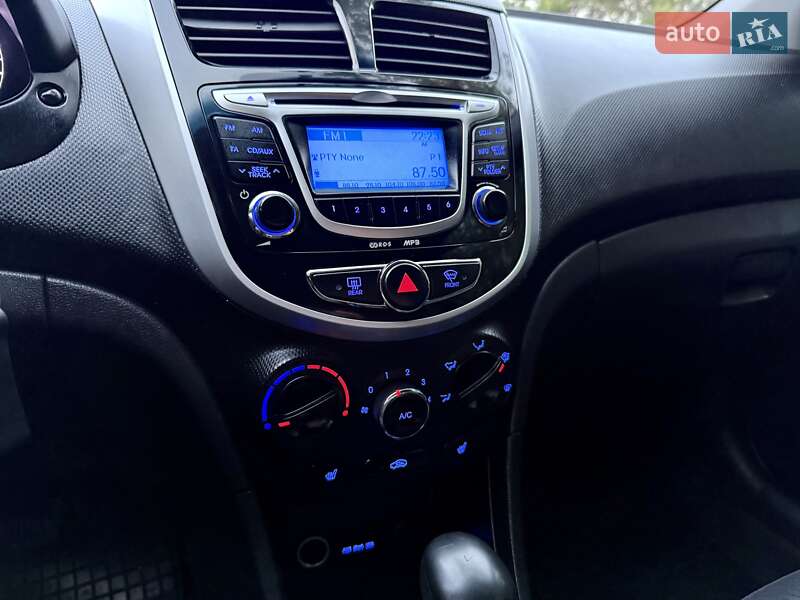 Седан Hyundai Accent 2012 в Одессе