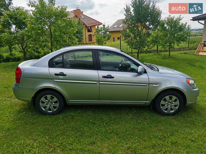 Hyundai Accent 2008