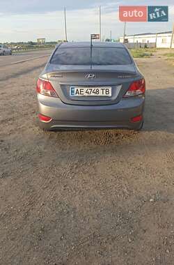 Седан Hyundai Accent 2013 в 