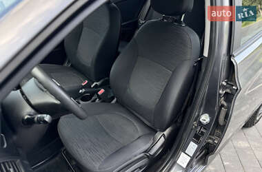 Седан Hyundai Accent 2016 в 