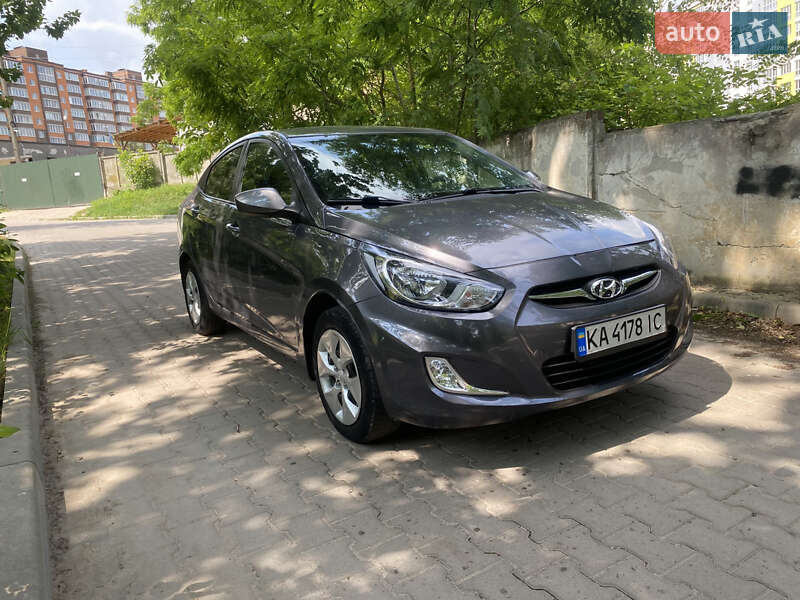 Hyundai Accent 2016
