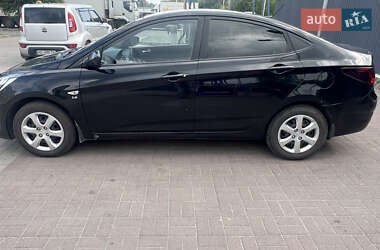 Седан Hyundai Accent 2011 в 