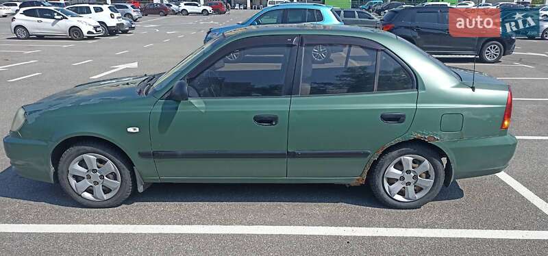 Седан Hyundai Accent 2005 в Києві