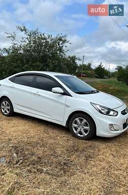Седан Hyundai Accent 2012 в Харкові