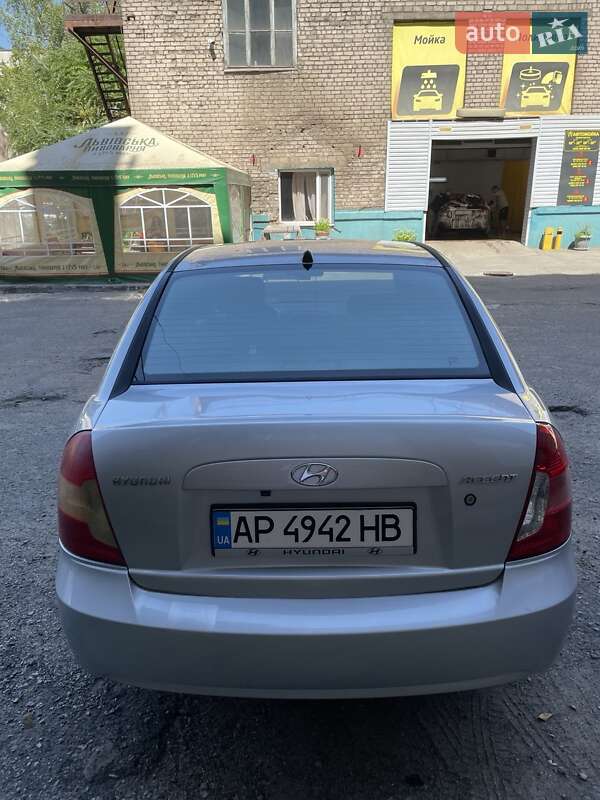 Седан Hyundai Accent 2008 в Запорожье
