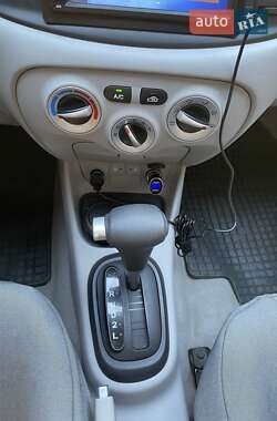 Седан Hyundai Accent 2008 в 