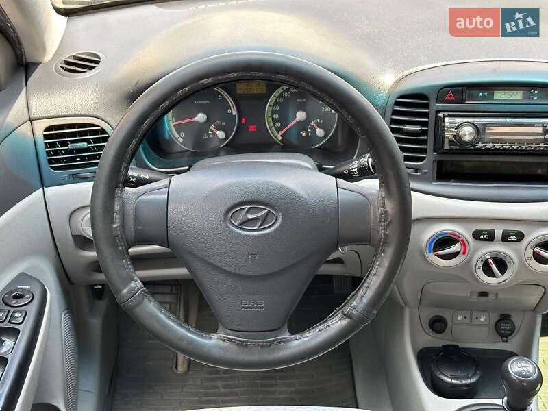 Седан Hyundai Accent 2008 в Одесі
