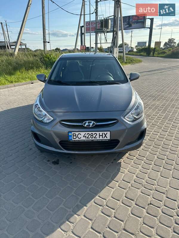 Hyundai Accent 2016