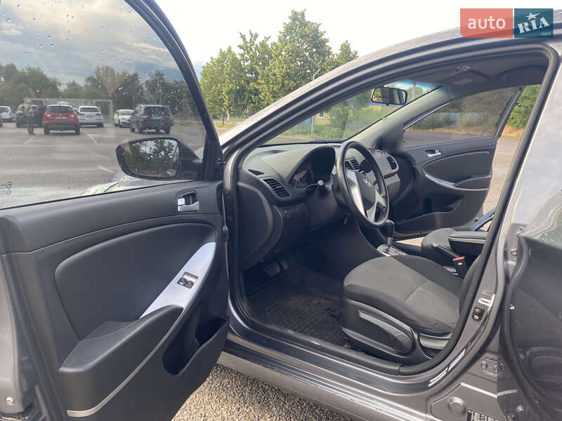 Седан Hyundai Accent 2011 в Днепре фото 12 Седан Hyundai Accent 2011 в Днепре