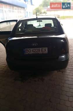 Седан Hyundai Accent 2006 в Кременці