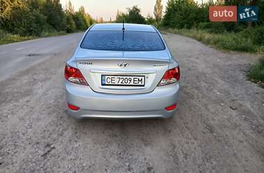 Седан Hyundai Accent 2013 в 