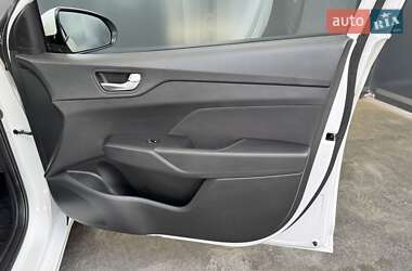 Седан Hyundai Accent 2021 в 