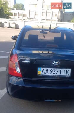Седан Hyundai Accent 2009 в Прилуках