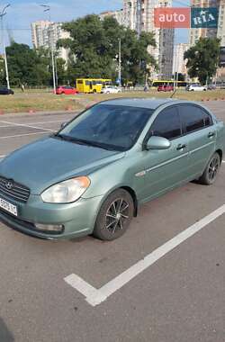 Седан Hyundai Accent 2007 в Киеве