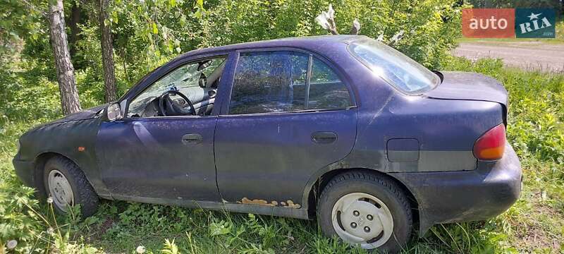 Седан Hyundai Accent 1996 в Конотопе