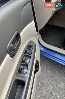 Седан Hyundai Accent 2008 в 
