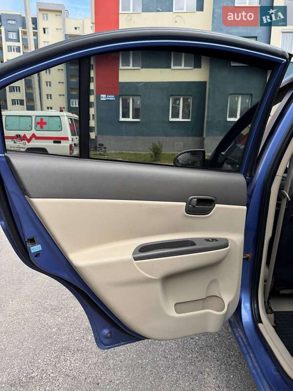 Седан Hyundai Accent 2008 в Харькове