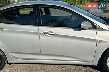 Седан Hyundai Accent 2016 в 