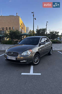 Седан Hyundai Accent 2008 в Петропавлівській Борщагівці