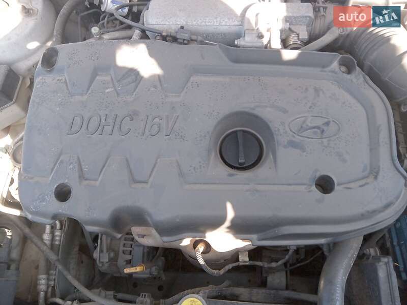 Седан Hyundai Accent 2008 в Варві