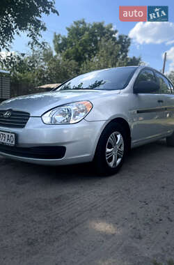 Седан Hyundai Accent 2009 в Чернігові