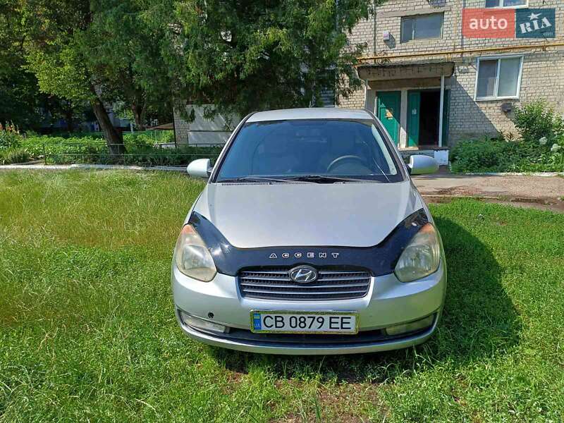 Седан Hyundai Accent 2008 в Варві