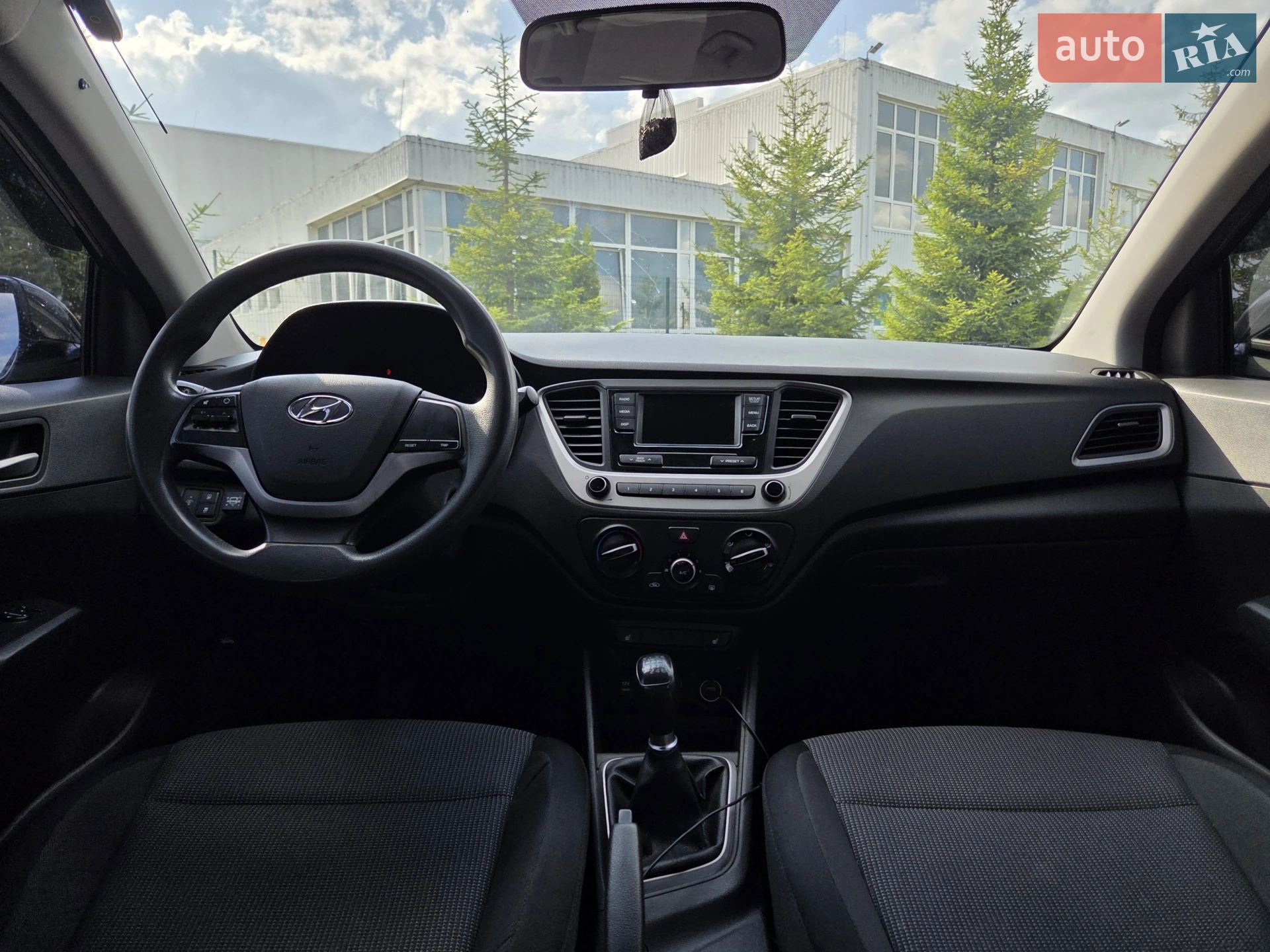 2017 Hyundai Accent - мініатюра 16