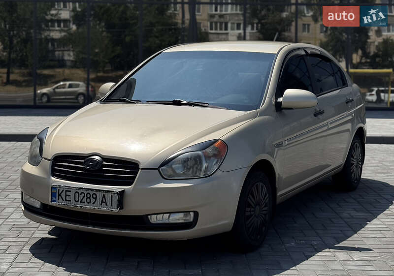 Hyundai Accent 2008