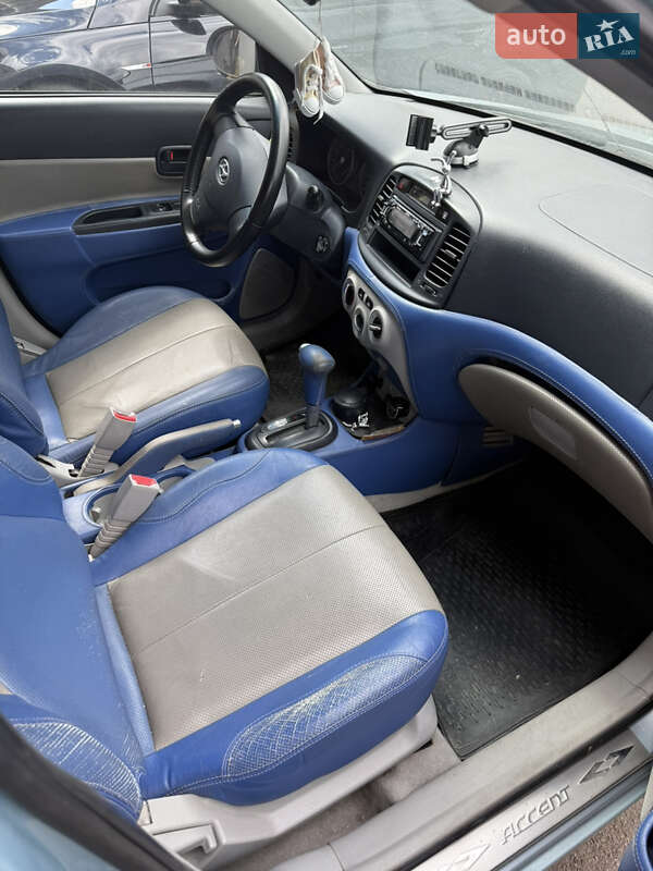 Седан Hyundai Accent 2007 в Киеве
