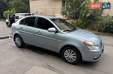 Седан Hyundai Accent 2008 в Киеве
