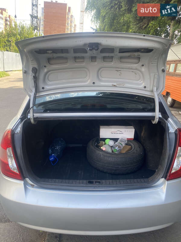 Седан Hyundai Accent 2008 в Сумах