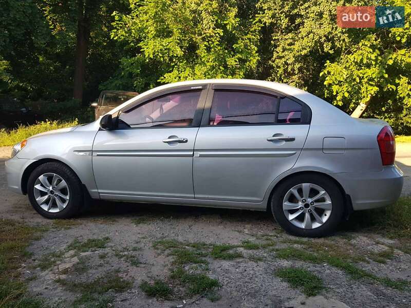 Седан Hyundai Accent 2008 в Вышгороде