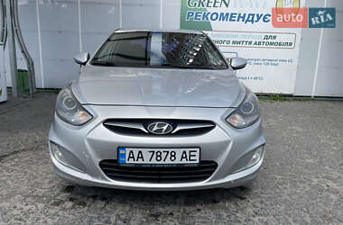 Седан Hyundai Accent 2011 в 