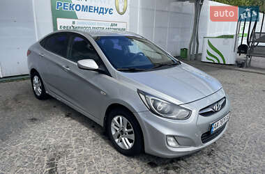 Седан Hyundai Accent 2011 в 