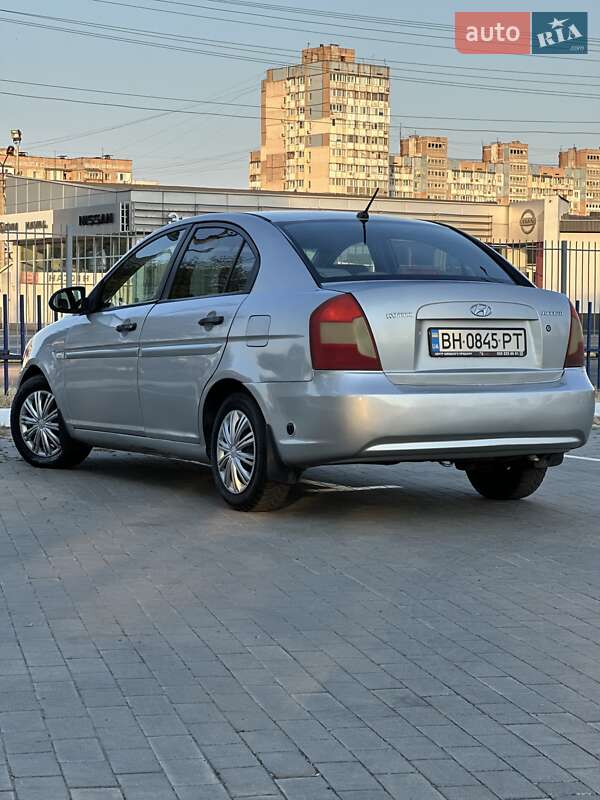 Седан Hyundai Accent 2008 в Одессе