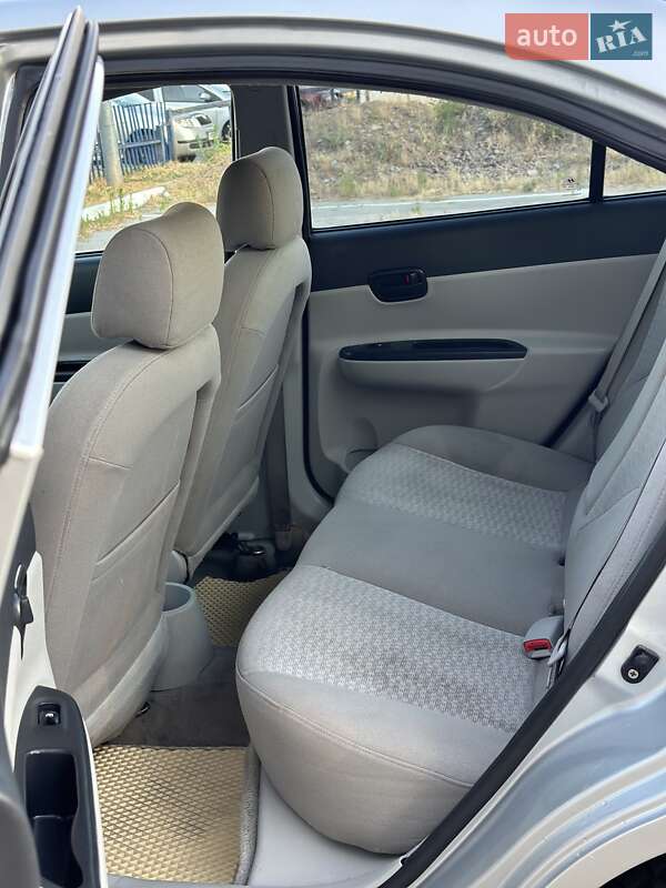 Седан Hyundai Accent 2008 в Одессе