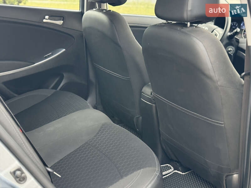 Седан Hyundai Accent 2019 в Днепре
