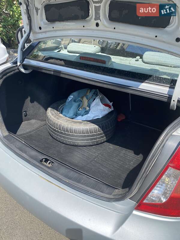 Седан Hyundai Accent 2008 в Днепре