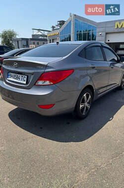 Седан Hyundai Accent 2016 в 