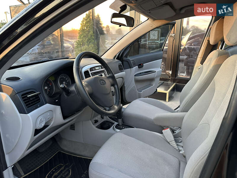 Седан Hyundai Accent 2008 в Харькове