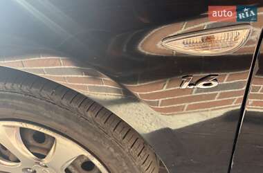 Хэтчбек Hyundai Accent 2013 в 