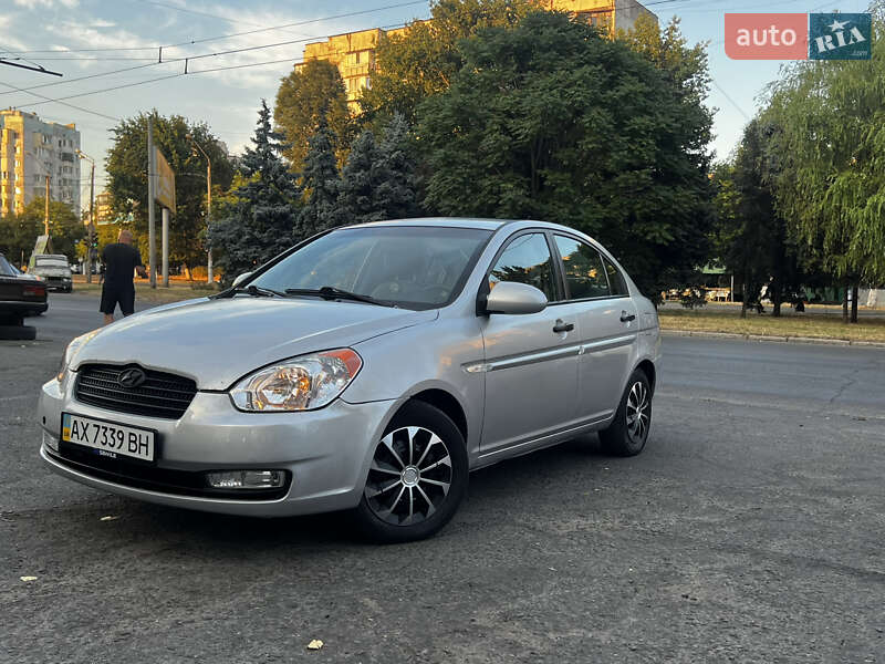 Hyundai Accent 2008
