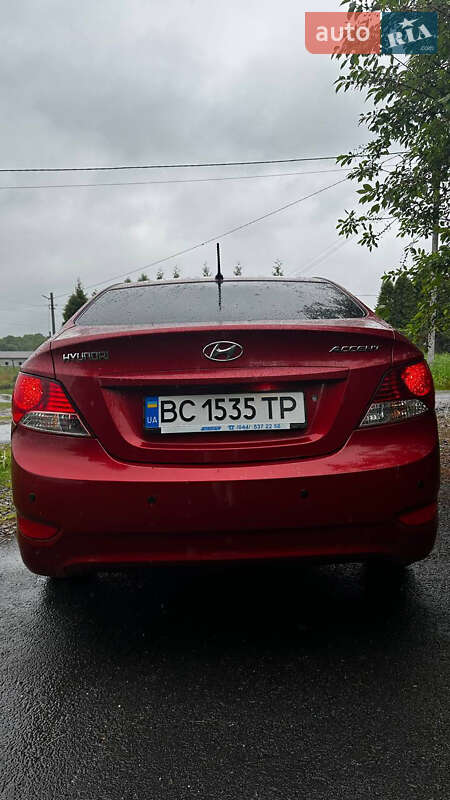 Седан Hyundai Accent 2011 в Львове