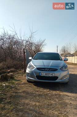 Седан Hyundai Accent 2011 в Киеве