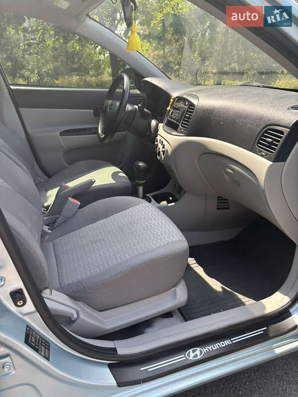 Седан Hyundai Accent 2010 в Запоріжжі