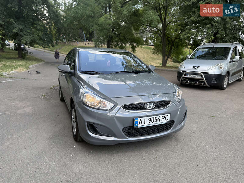 Седан Hyundai Accent 2019 в Киеве
