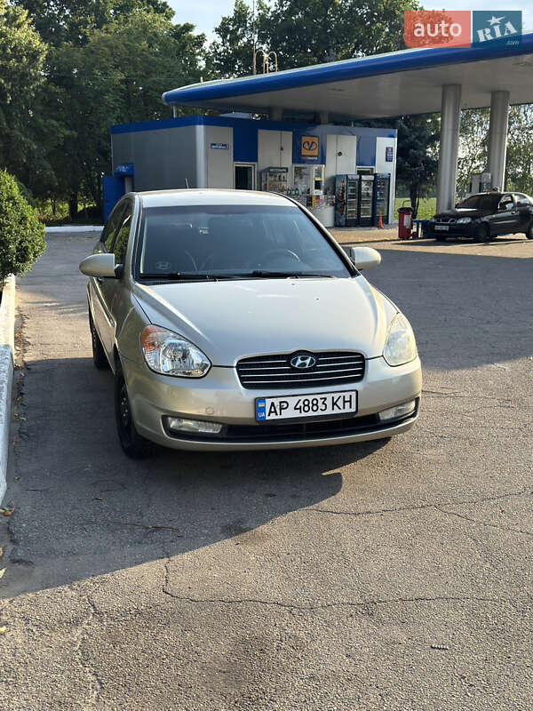 Седан Hyundai Accent 2008 в Доброполье
