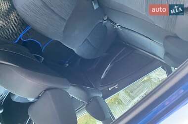 Хэтчбек Hyundai Accent 2015 в 